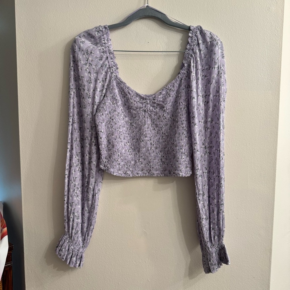 Hollister Light Purple Floral Cottagecore Balloon Sleeve Long Sleeve Top
